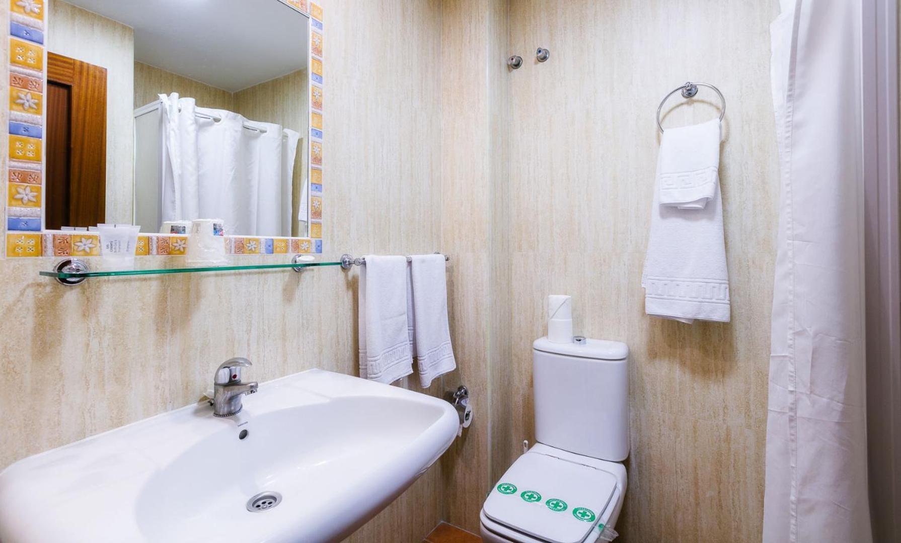Hotel Galicia Фуенхірола Екстер'єр фото