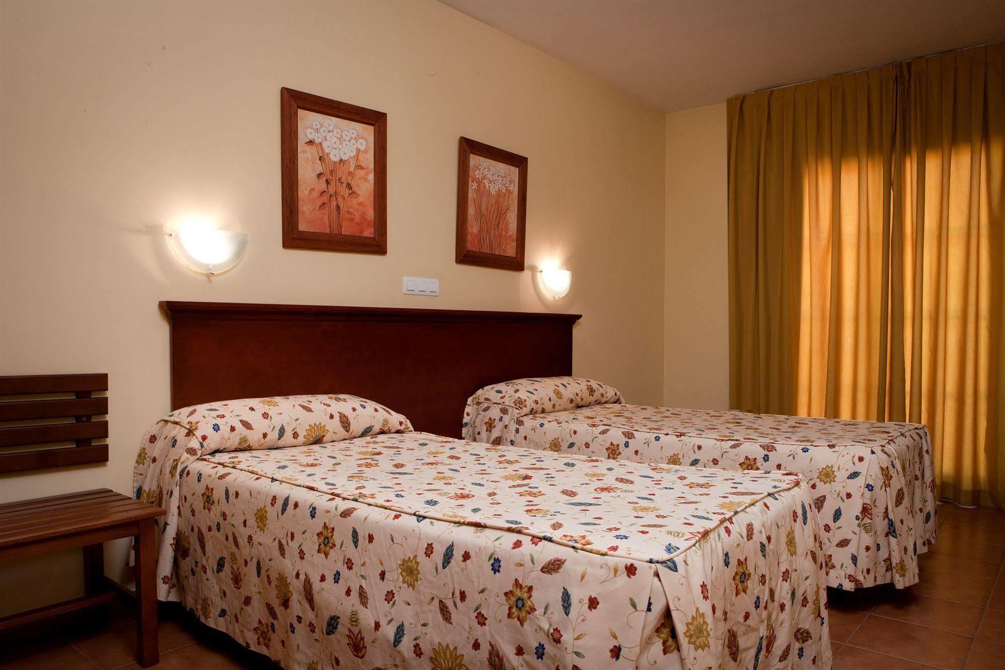 Hotel Galicia Фуенхірола Екстер'єр фото